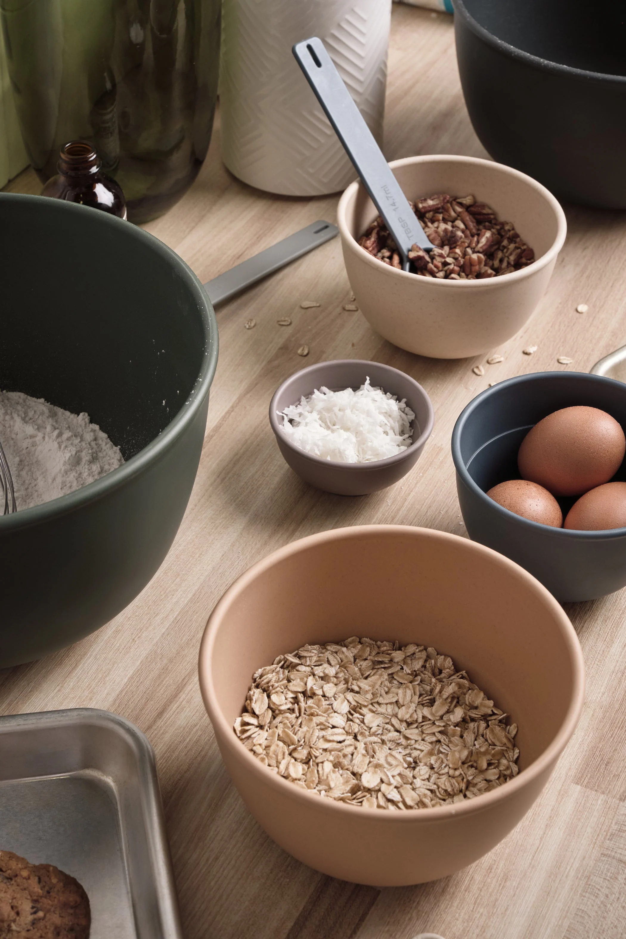 5 Piece Astrik Mixing Bowls - Image 13