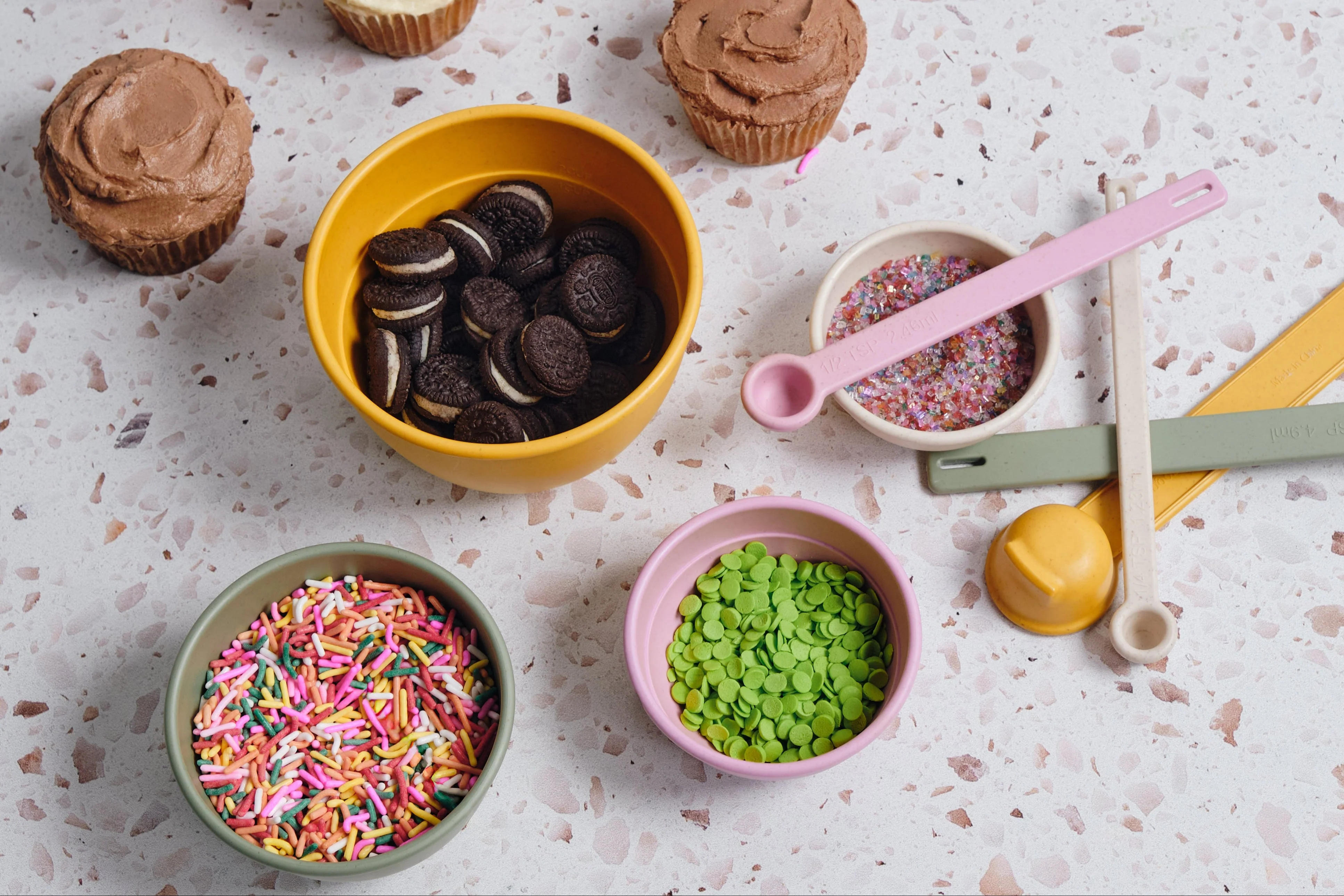 Baking Accessories - Measuring Duo and Lids Bundle - Image 4