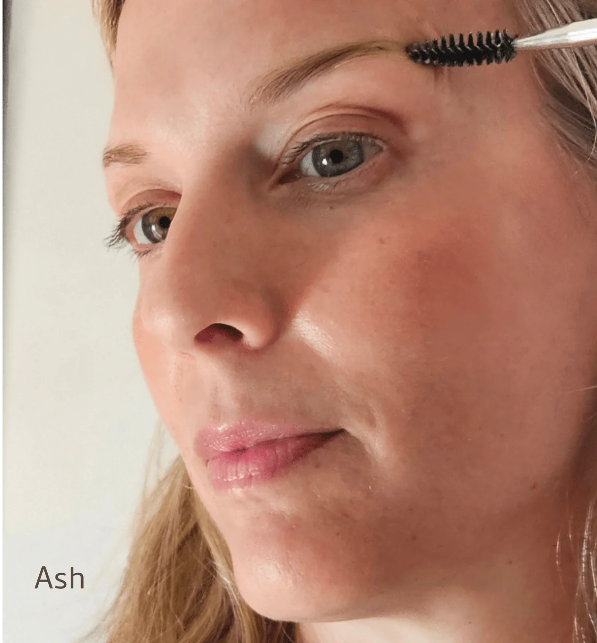 Brow Wax & Growth Serum - All Colors - Image 4