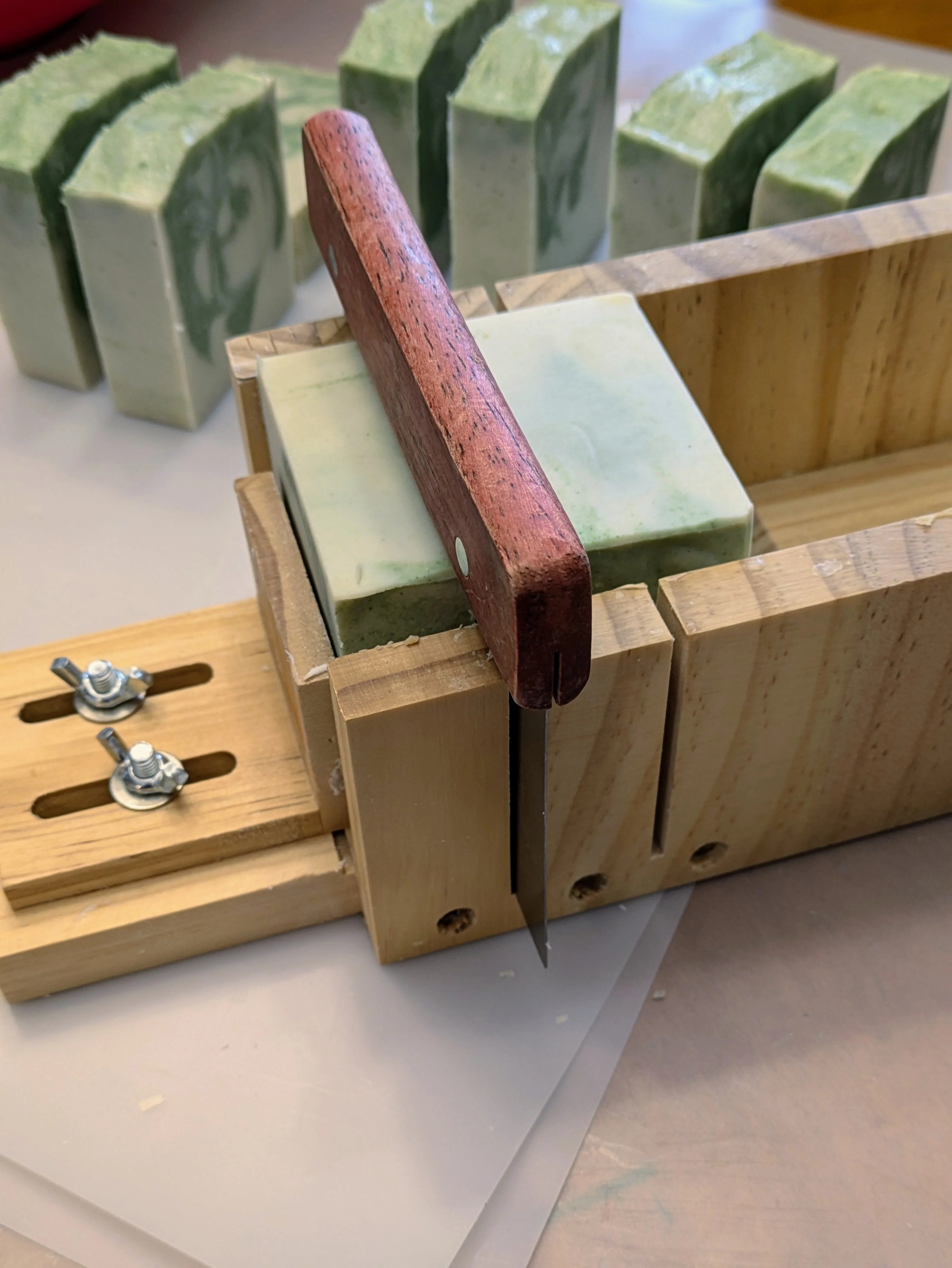 Cedar & Spice Exfoliating Bar Soap - Image 4