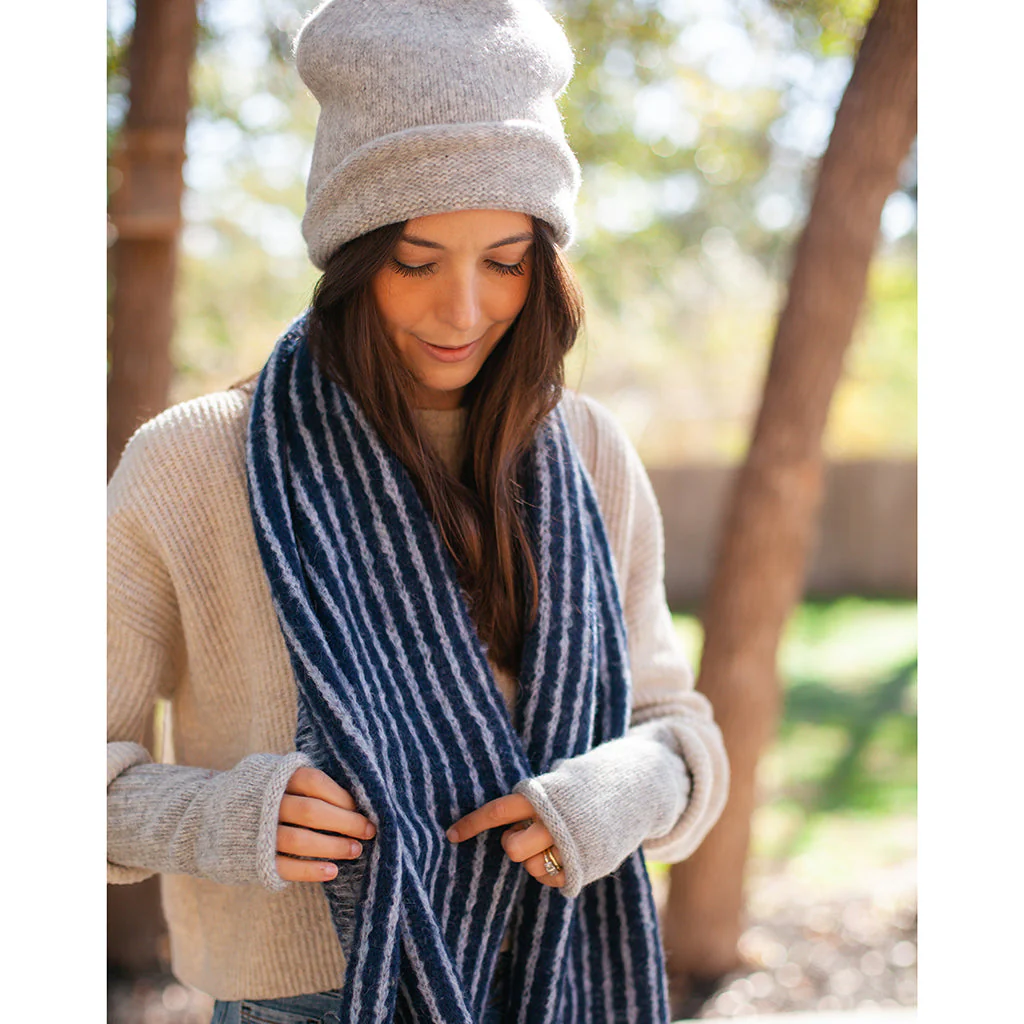 Gray Essential Knit Alpaca Gloves - Image 4