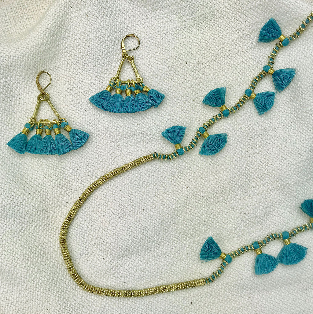 Lola Fan Earrings - Image 5