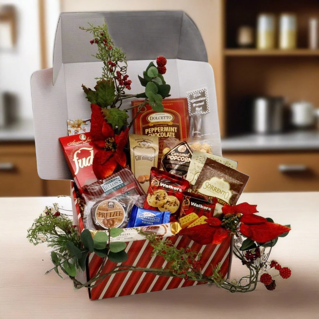 Santa's Candy Shop Medium Gift Box - Image 3