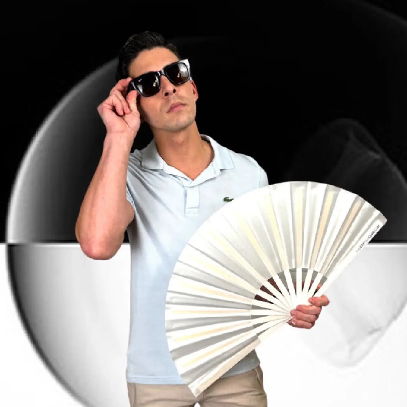 The White Fan (UV) - Image 2