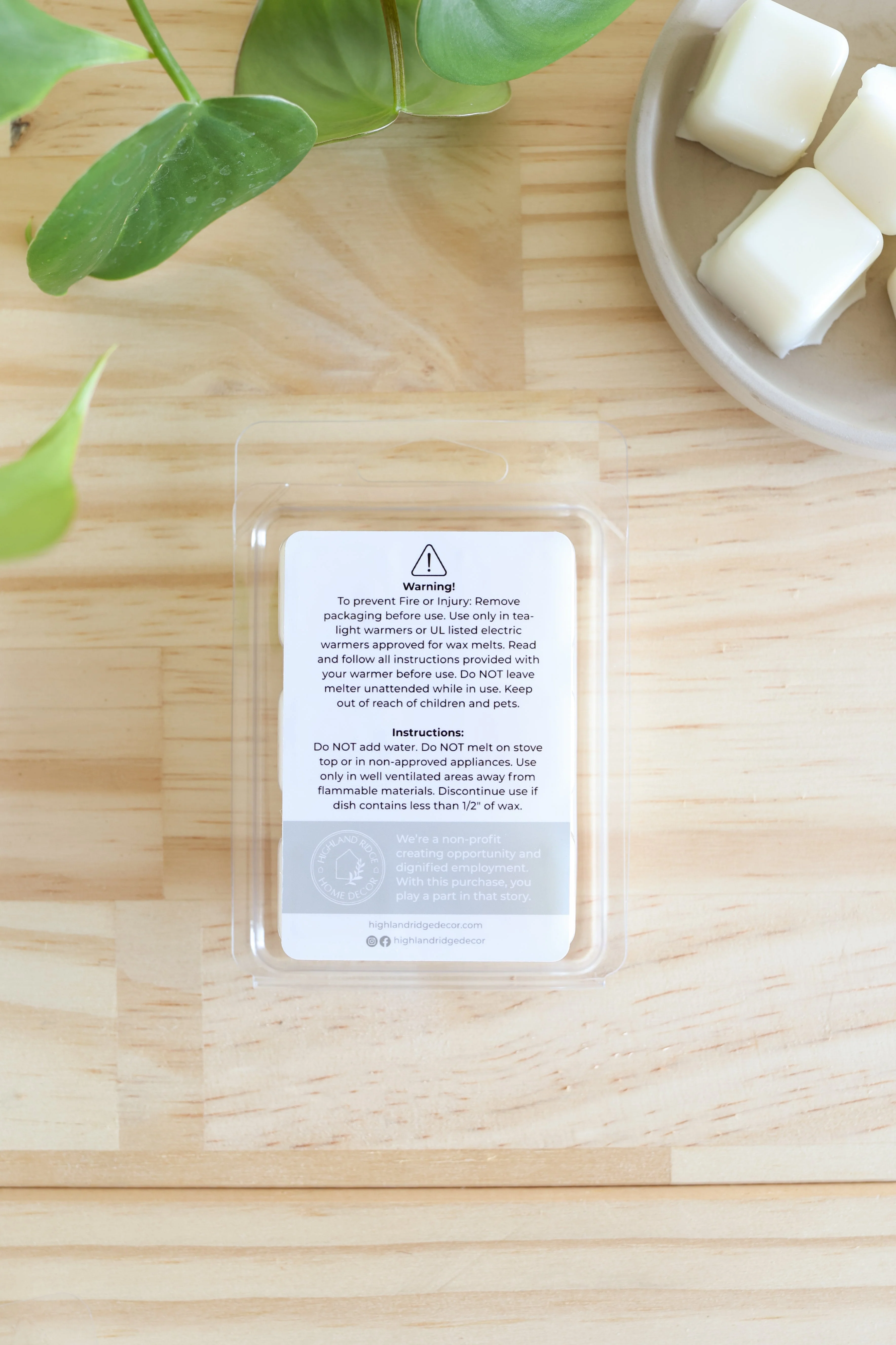 Walking in a Garden After the Rain Wax Melt - Image 4